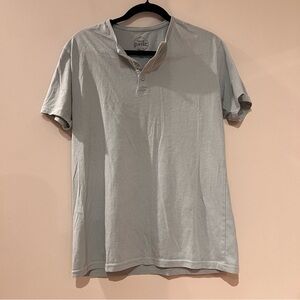 True Classic Men’s Sage Green Short Sleeve Top